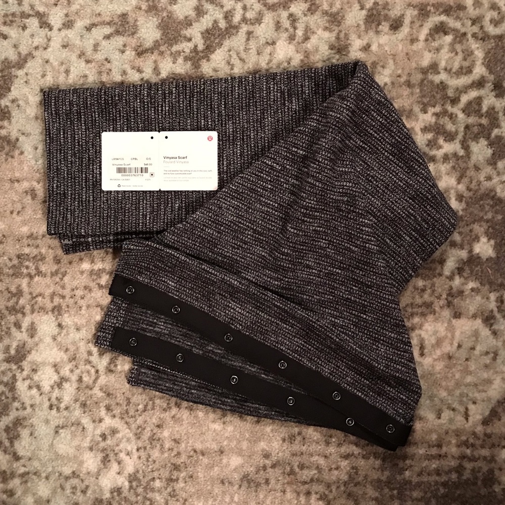 Lululemon Vinyasa Scarf